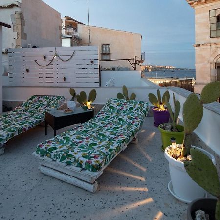 シラクーサ Ortigia Terrace Sea Viewアパートホテル エクステリア 写真